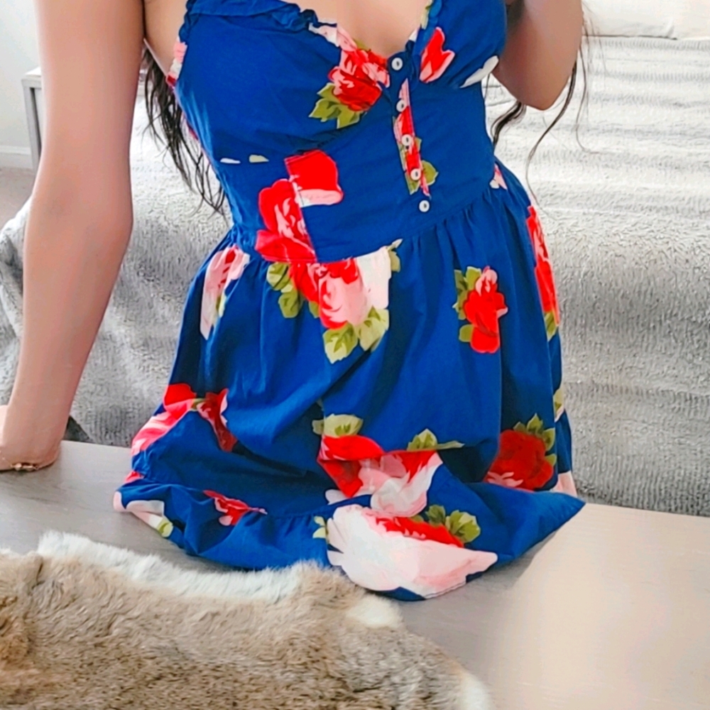 Flower print blue dress 👗